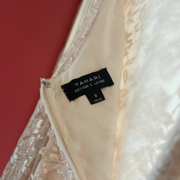 Dressy champagne gold dress with bell sleeves - Picture 5 of 6